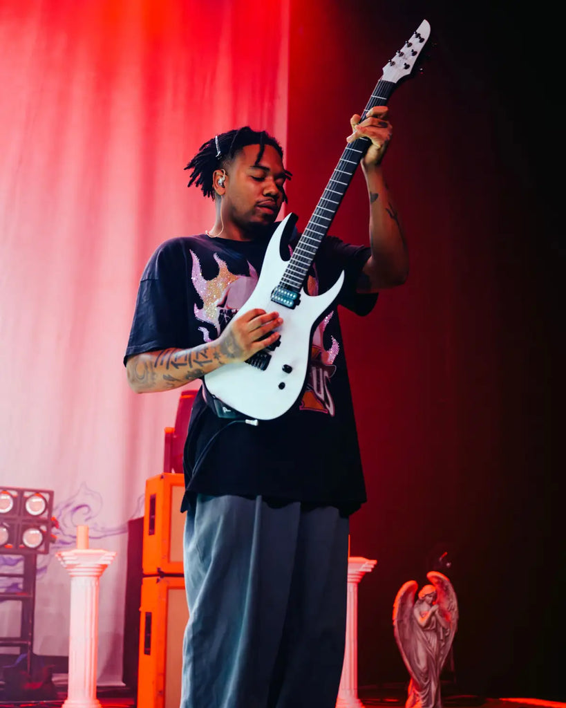 Chiodos Showcase Post-Hardcore Pageantry with 20 Years of ’All’s Well That Ends Well’