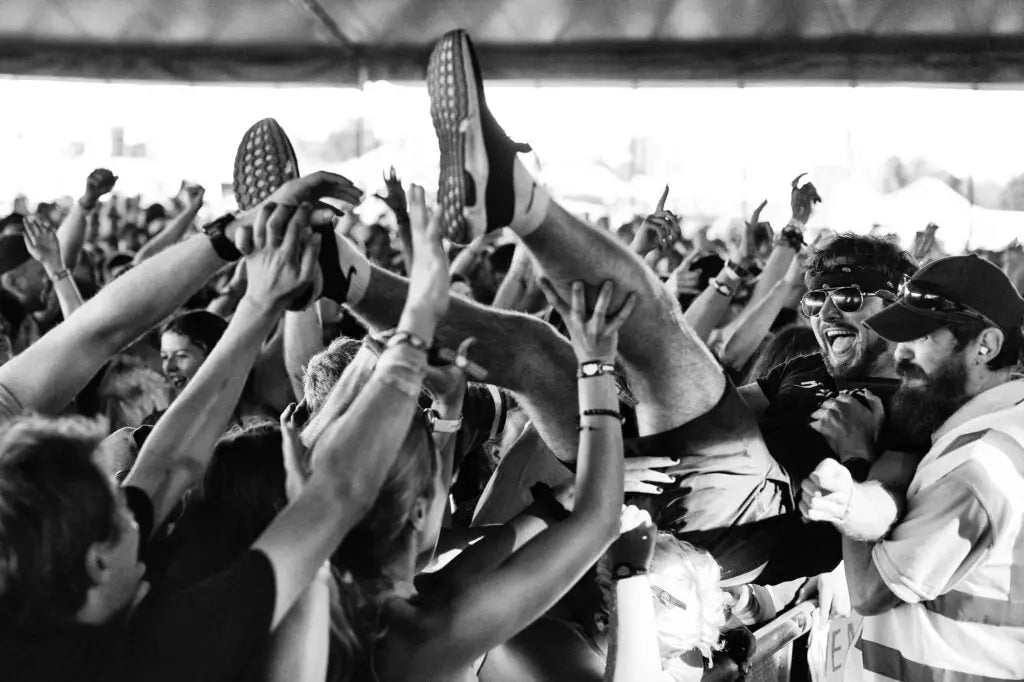 Stunning Images from 2000trees showcase one of the UK’s most beloved festival experiences