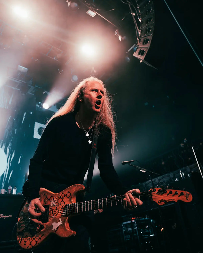 Jerry Cantrell Goes In for the Kill on the ’I Want Blood’ Tour