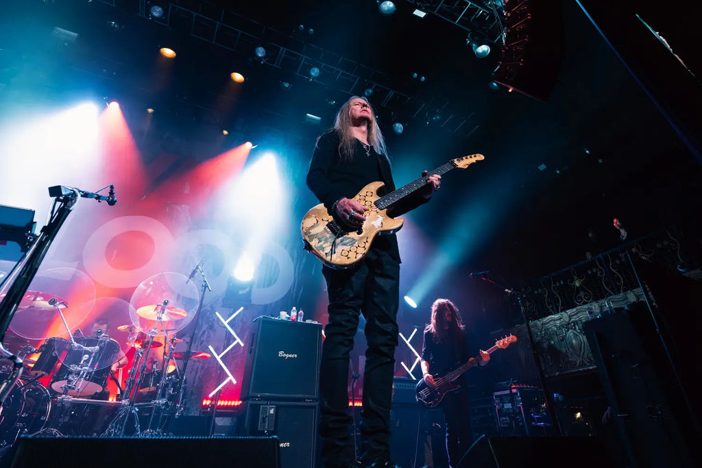 Jerry Cantrell Goes In for the Kill on the ’I Want Blood’ Tour