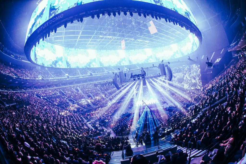 BABYMETAL Showcase Arena-Sized Spectacle Before A Sold Out Intuit Dome