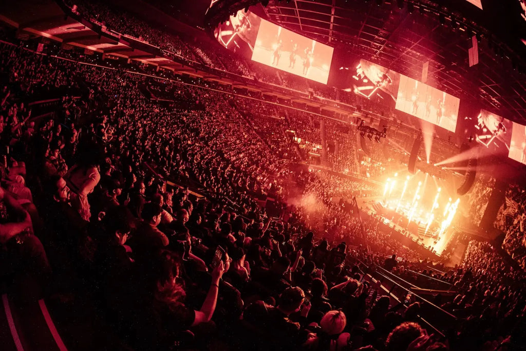 BABYMETAL Showcase Arena-Sized Spectacle Before A Sold Out Intuit Dome