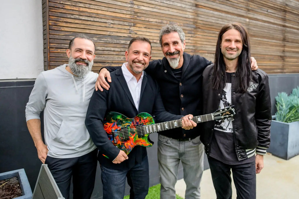 Serj Tankian Teams with Gibson to the Launch the’Foundations’ Les Paul Modern
