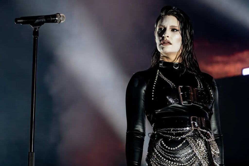 Spiritbox Devour On the Tsunami Sea Tour