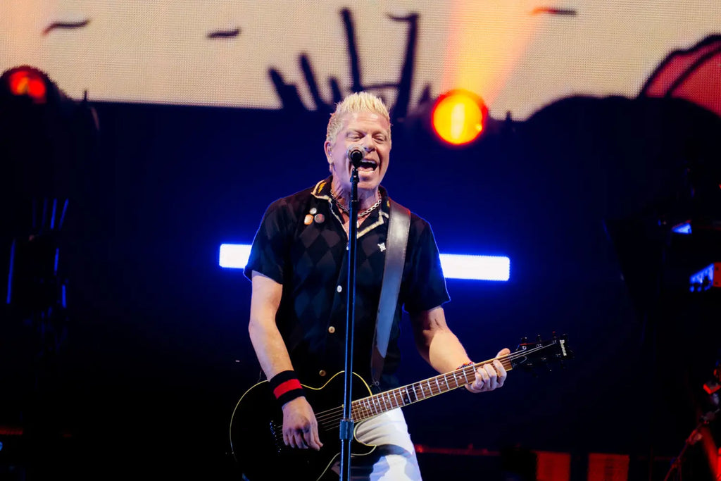 Offspring Floor It at the Forum on the Supercharged Tour