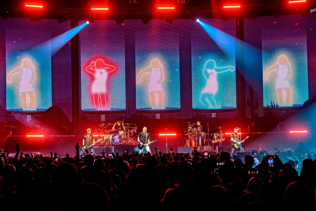 Offspring Floor It at the Forum on the Supercharged Tour