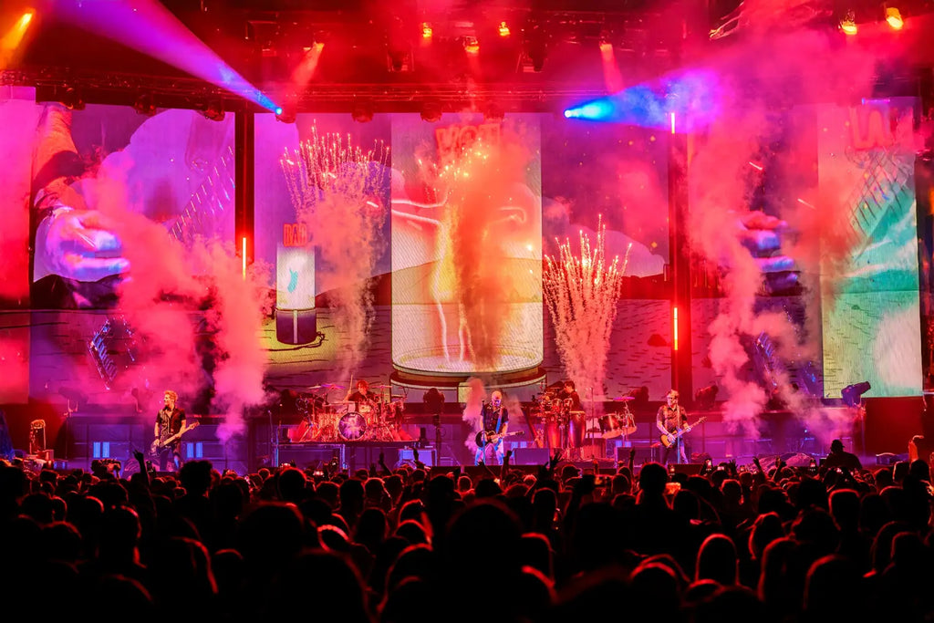 Offspring Floor It at the Forum on the Supercharged Tour