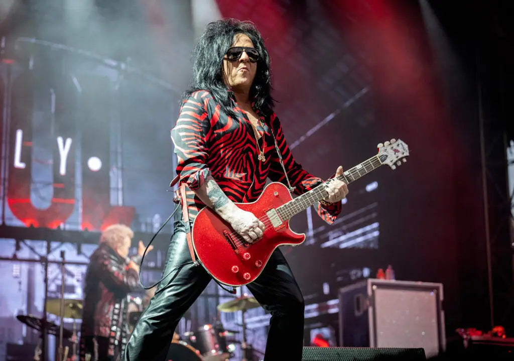 Cruel World curates classic alternative on a grand scale