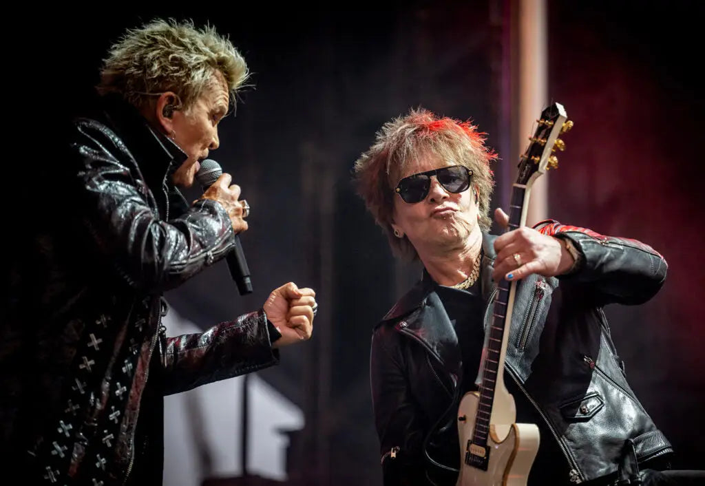 Cruel World curates classic alternative on a grand scale